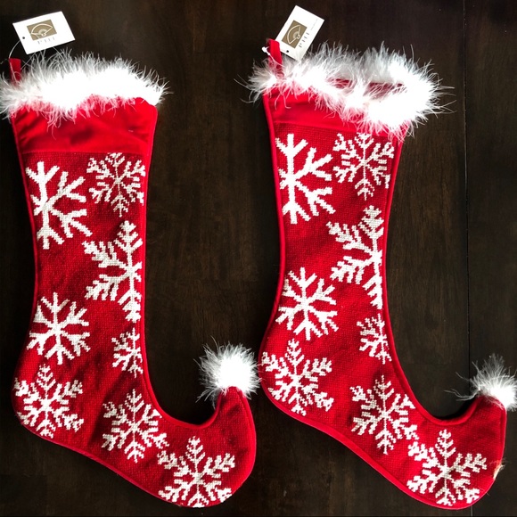 Peking hand hooked snowflake stockings set of 2 - Picture 1 of 5